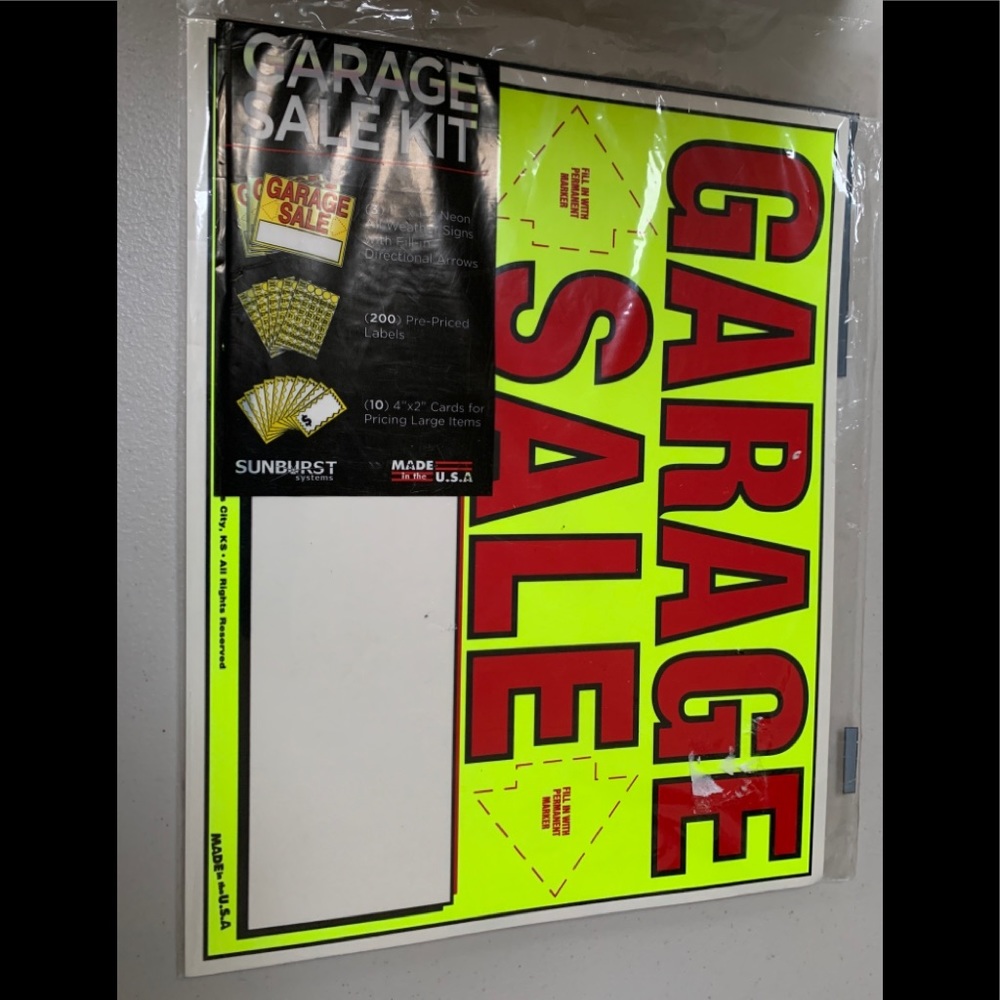 🏠 Garage Sale Kit 3 Signs 11” x14” 200 Labels Large Pricing Cards NWT